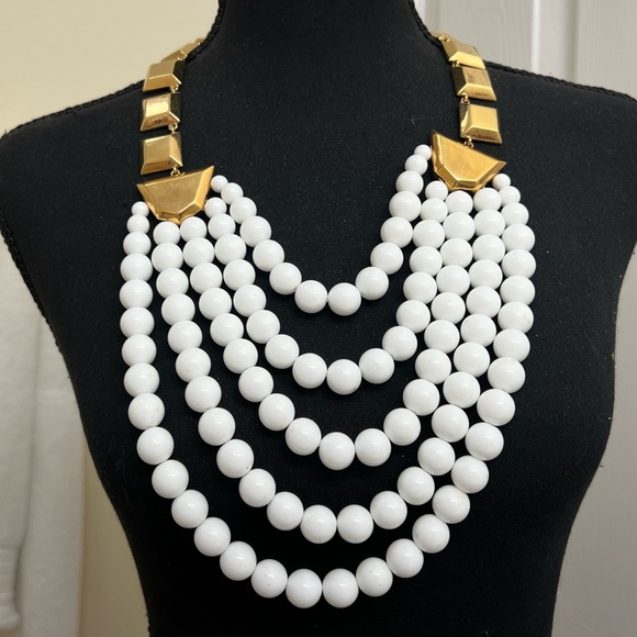 Jewelry - Elaborate Cascading White Beaded Necklace